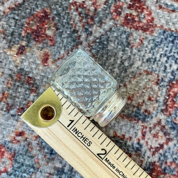 Vintage silver plated mini salt and pepper shakers - Picture 7 of 7